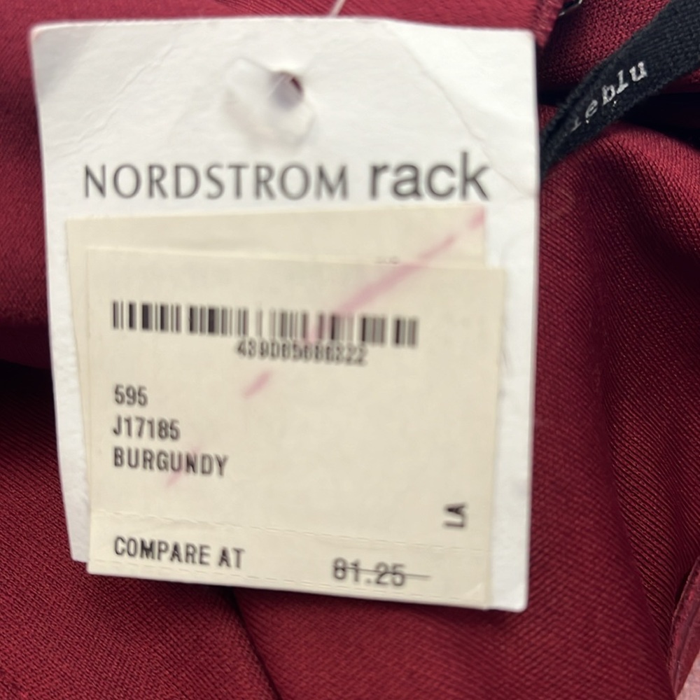 Nordstrom soieblu burgundy jumpsuit. Side zip. twist front, wide leg crop, NWT! - Picture 7 of 10